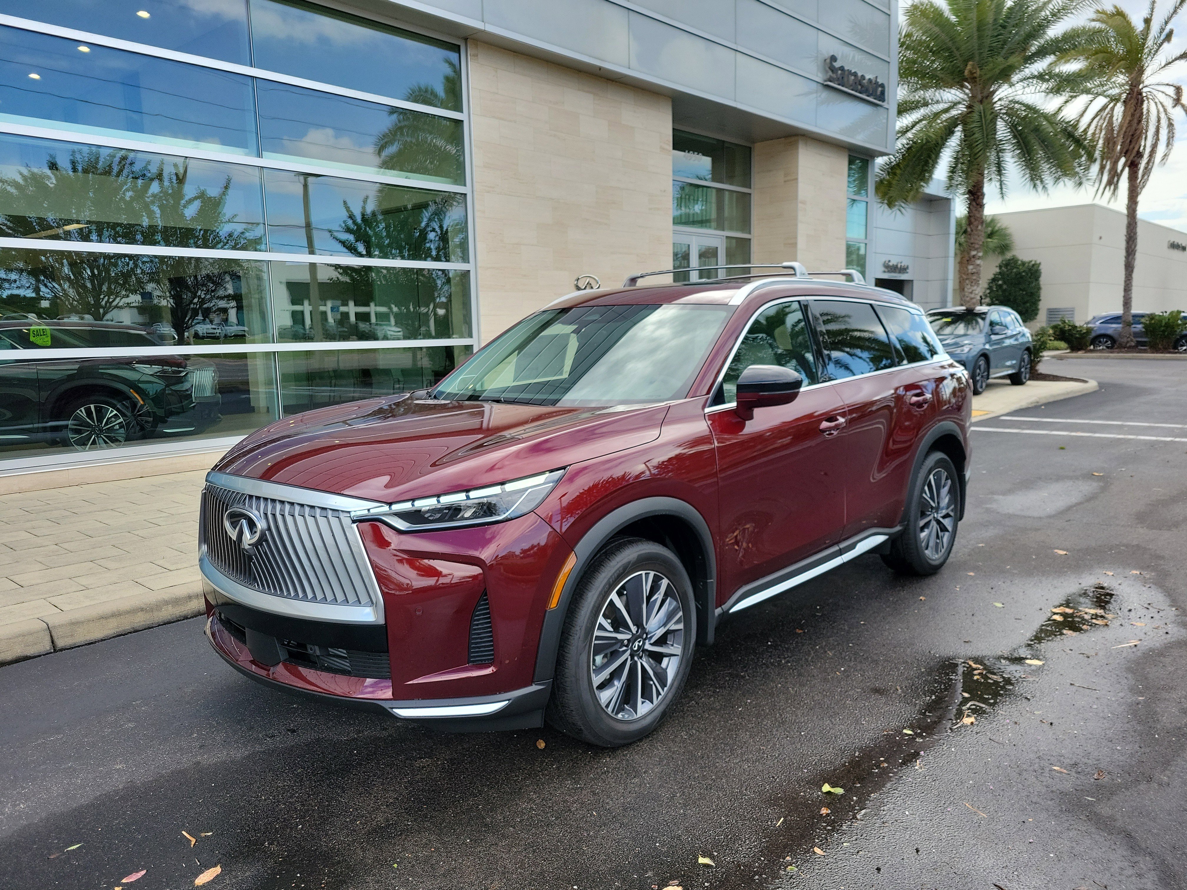 New 2026 INFINITI QX60 Luxe w/ Family Package image 8