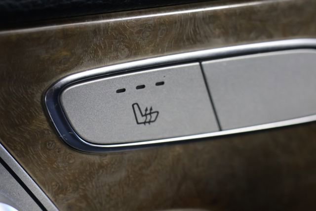 Used 2015 Mercedes-Benz C 300 4MATIC Sedan image 15