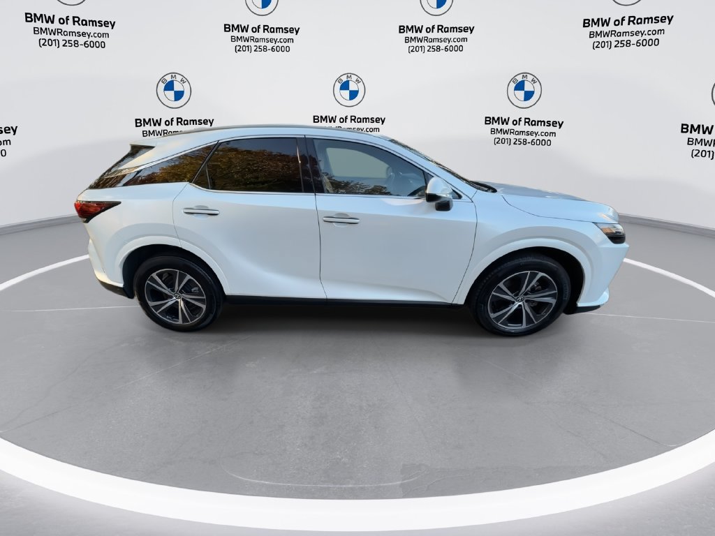 Used 2024 Lexus RX 350h w/ Accessory Package (Z1) AWD/4WD image 9