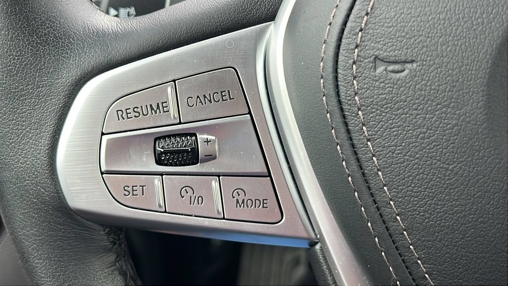 Certified 2025 BMW X7 xDrive40i w/ Premium Package AWD/4WD image 20