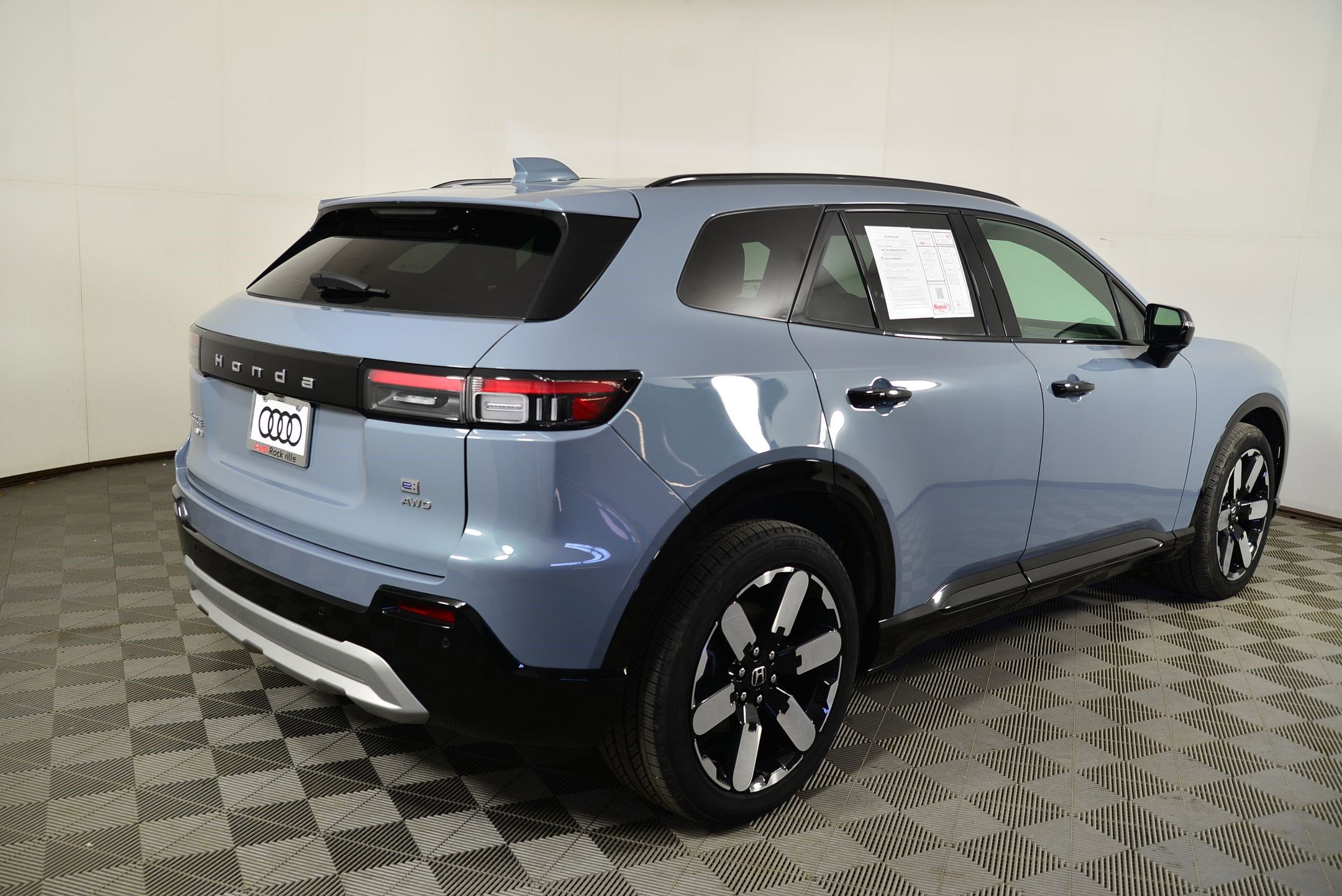 Used 2024 Honda Prologue Elite image 9