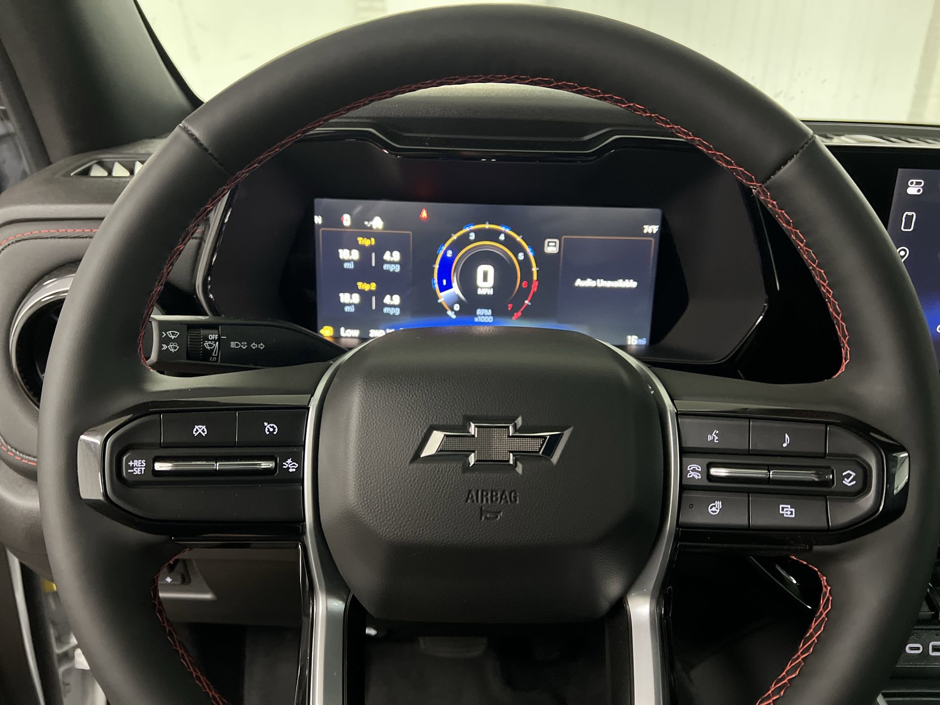 New 2025 Chevrolet Colorado Z71 w/ Midnight Edition image 46