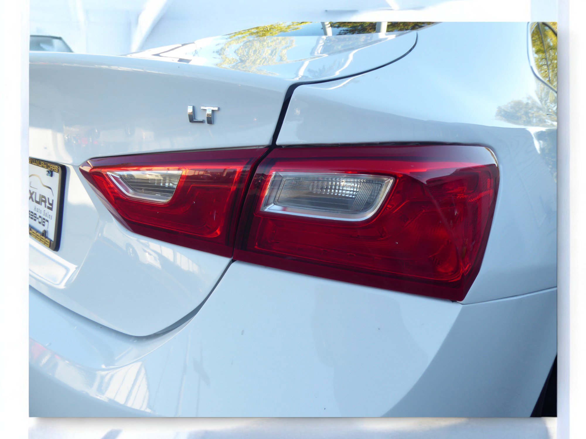 Used 2023 Chevrolet Malibu LT FWD image 24