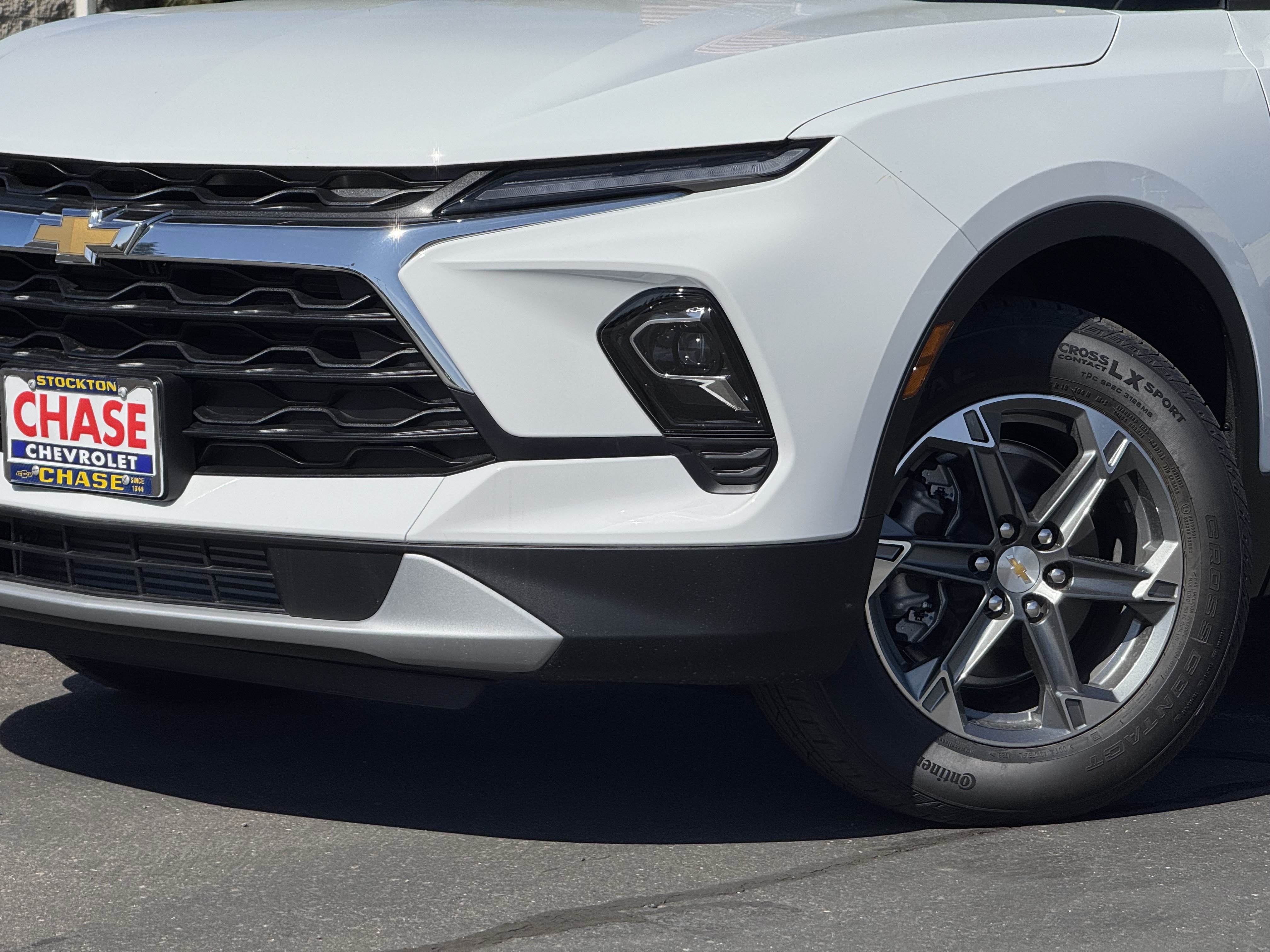 New 2026 Chevrolet Blazer LT w/ LPO, Floor Liner Package FWD image 3