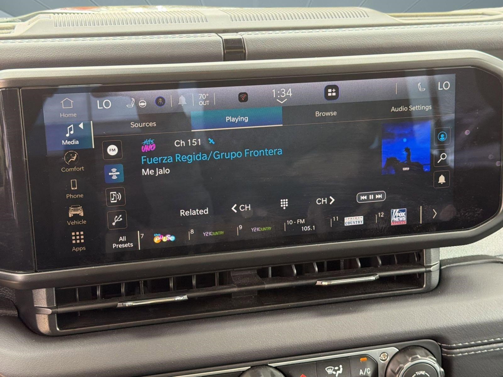 Certified 2025 Jeep Wrangler Sahara image 23