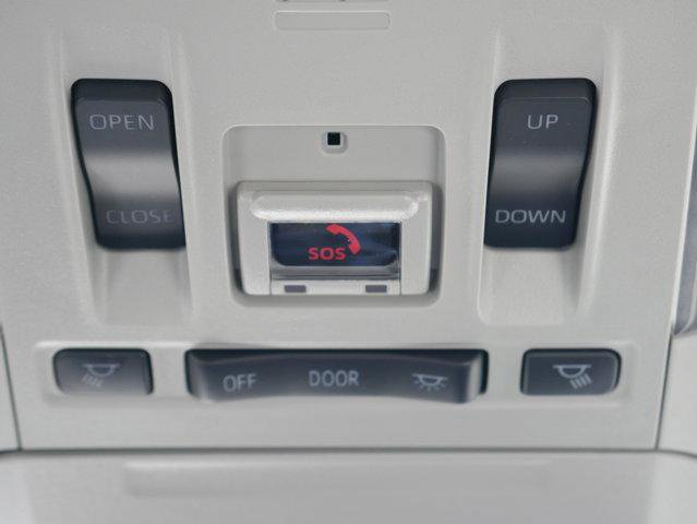 Used 2021 Toyota Highlander Limited image 33