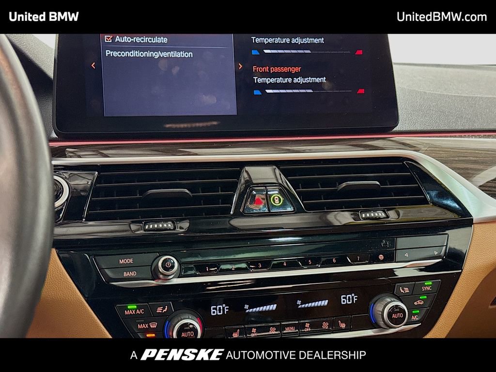 Used 2021 BMW 540i 540i w/ M Sport Package image 11