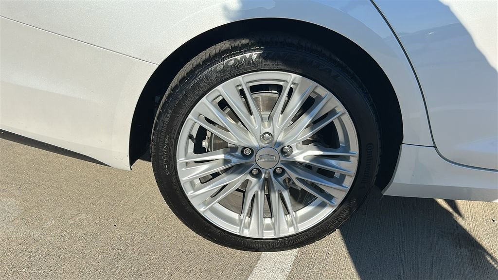 Used 2025 Cadillac CT4 Premium Luxury image 17