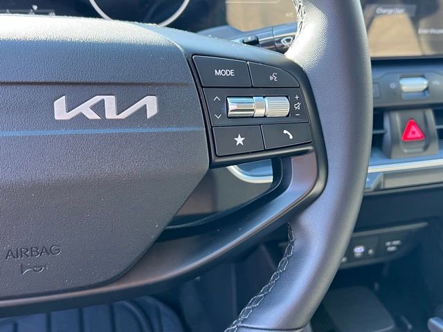 Certified 2025 Kia K4 EX FWD image 24