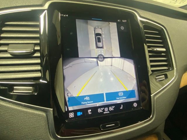 Certified 2025 Volvo XC90 B5 Plus AWD/4WD image 26
