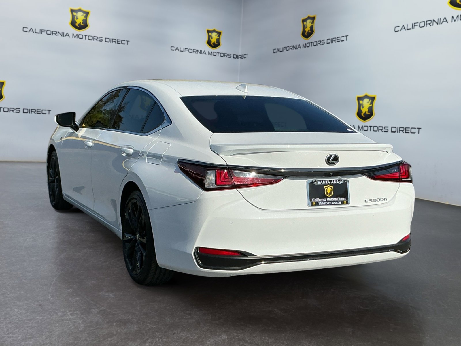 Used 2023 Lexus ES 300h F Sport FWD image 7