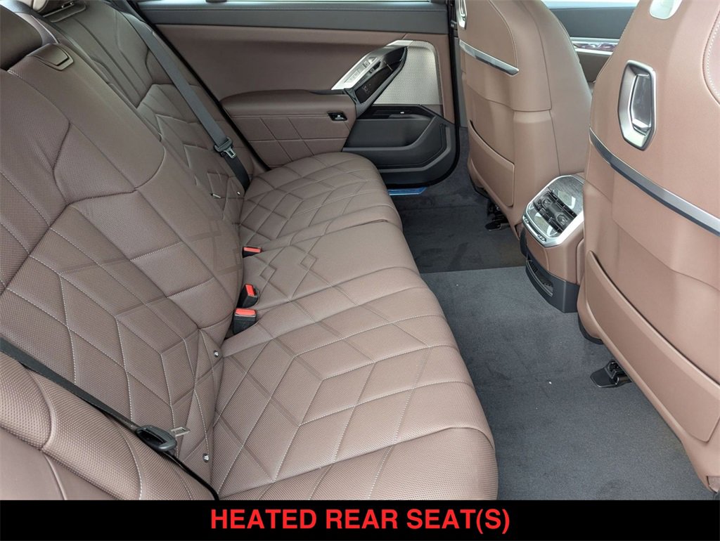 New 2025 BMW i7 eDrive50 w/ M Sport Package image 28