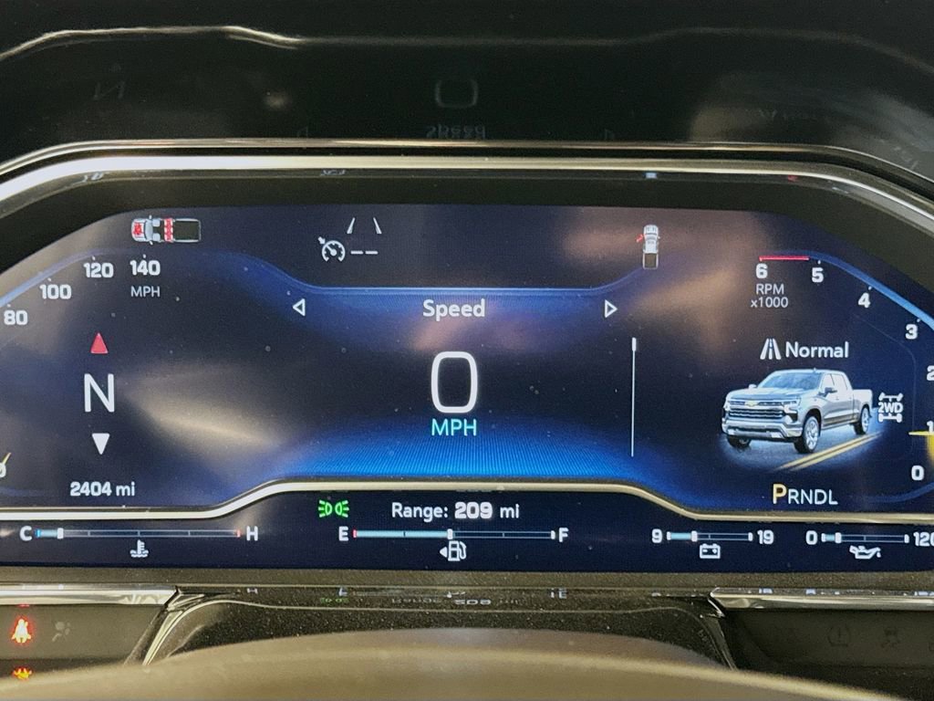 Certified 2025 Chevrolet Silverado 1500 LT w/ Safety Package image 10