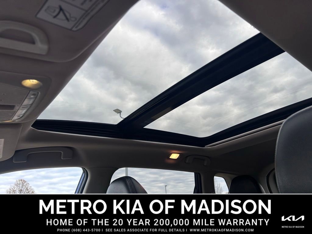 Used 2017 Nissan Rogue SL w/ SL Premium Package image 30