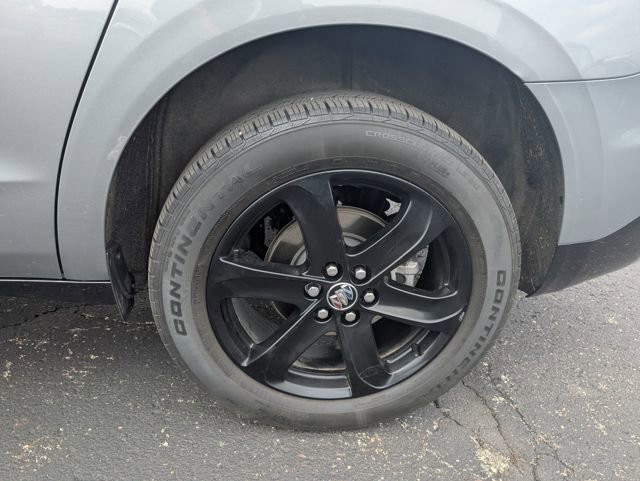 Used 2024 Buick Enclave Essence w/ Sport Touring Edition image 25