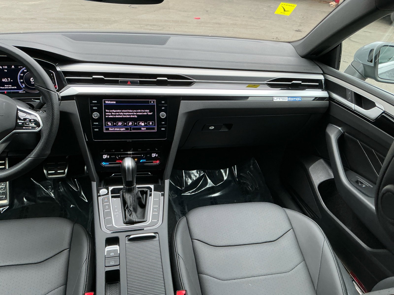 Used 2023 Volkswagen Arteon SE image 16