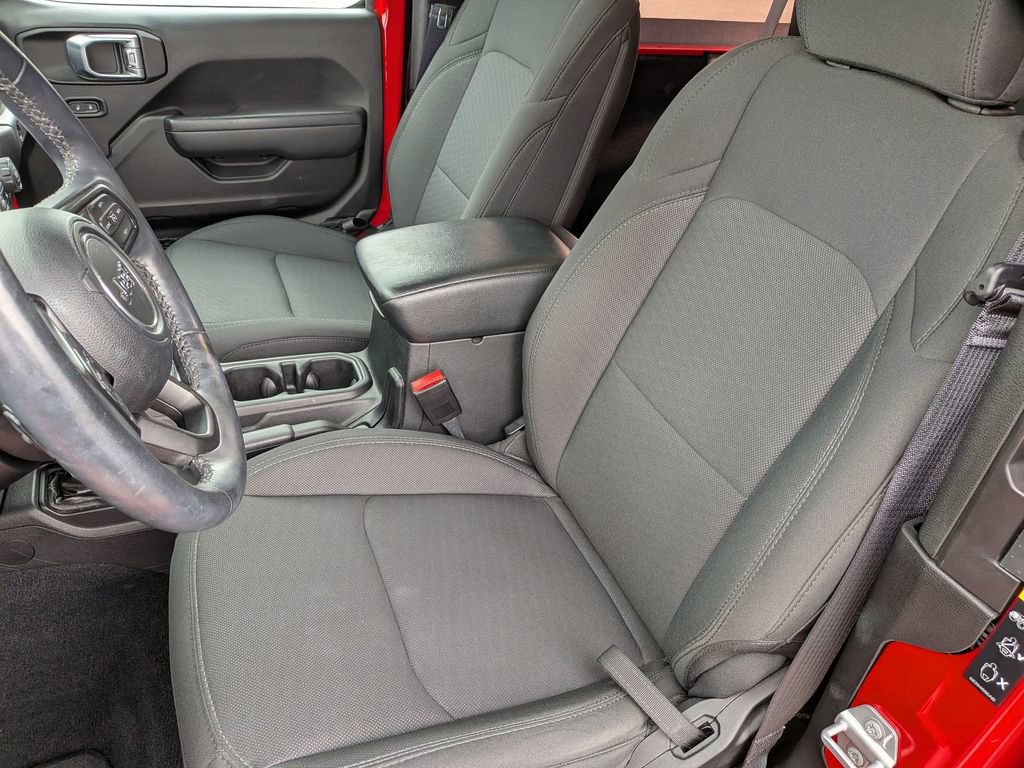 Used 2022 Jeep Wrangler Sport AWD/4WD image 14