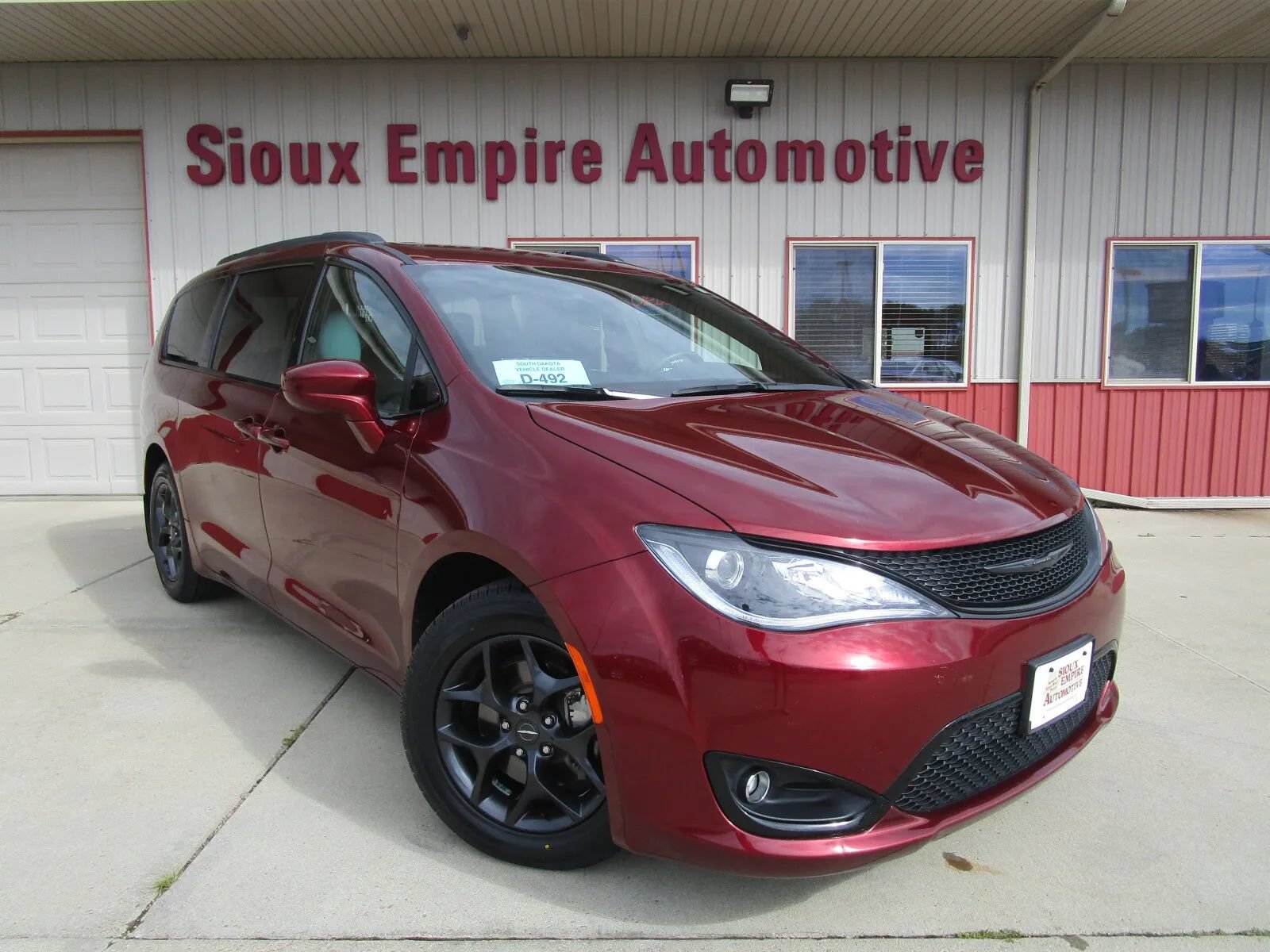Used 2018 Chrysler Pacifica Touring-L