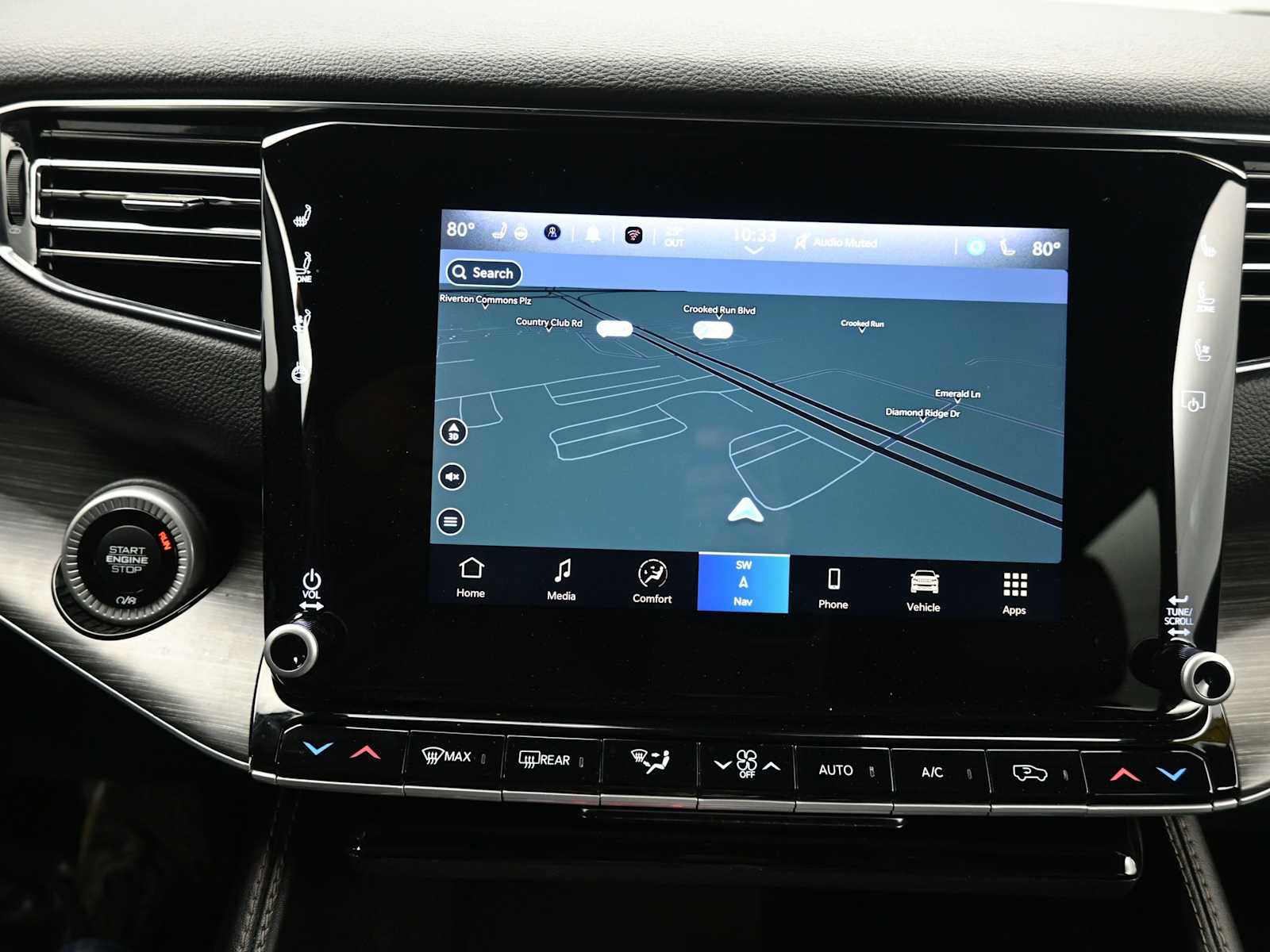 Used 2023 Jeep Wagoneer L Series III w/ Preferred Equipment Group image 16