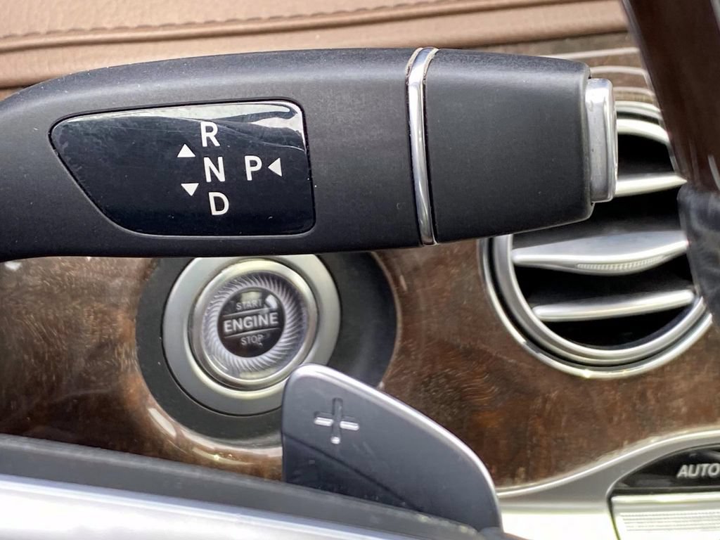 Used 2019 Mercedes-Benz S 560 4MATIC Sedan image 20