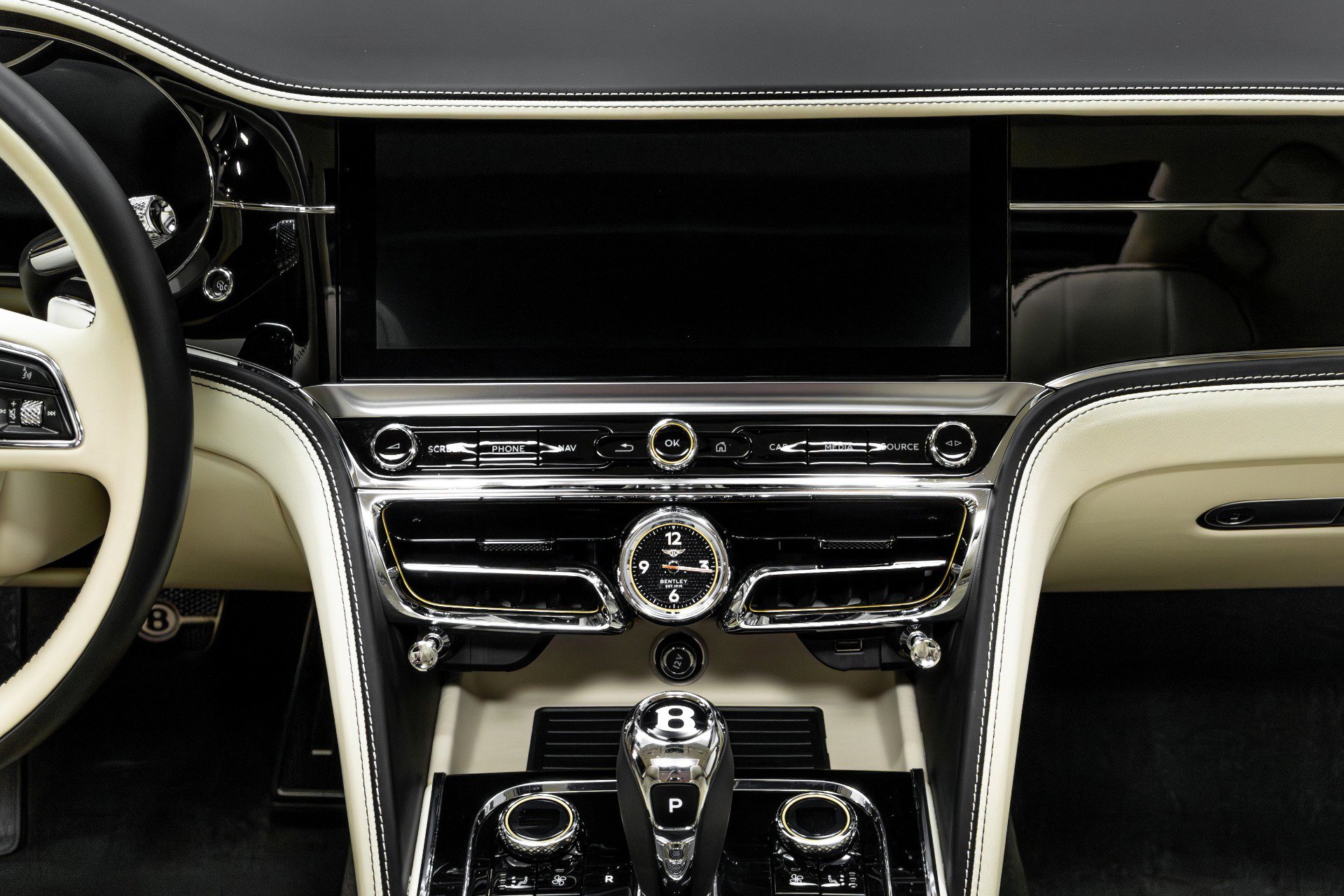 Used 2021 Bentley Flying Spur W12 image 35