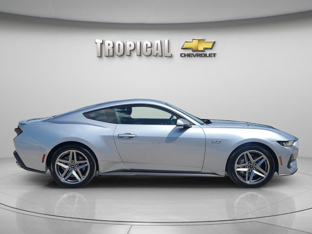 Used 2024 Ford Mustang GT RWD image 6