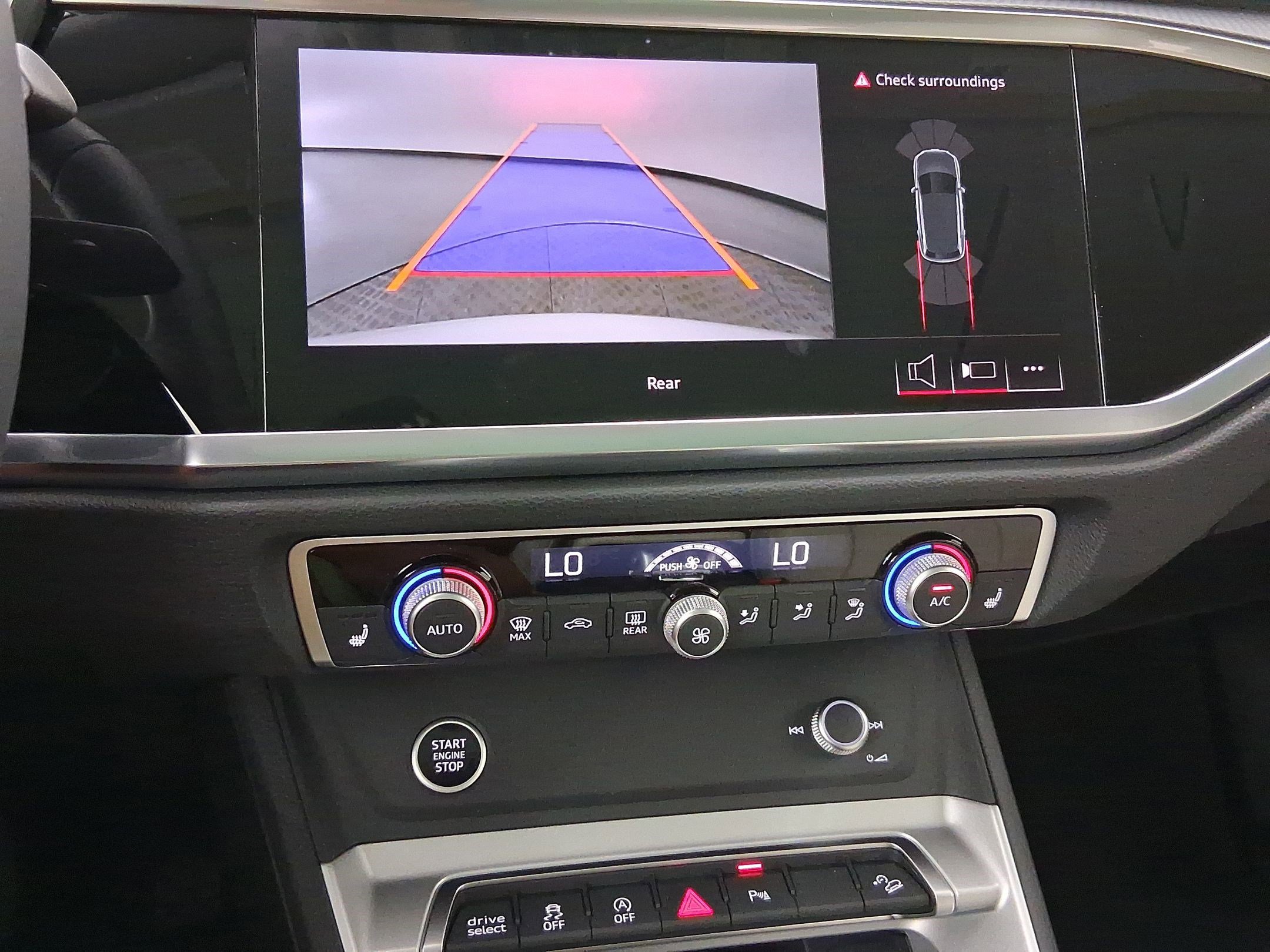 Used 2025 Audi Q3 2.0T Premium w/ Convenience Package image 23