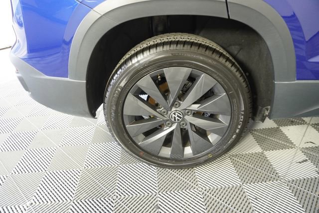 Used 2022 Volkswagen Taos S image 14