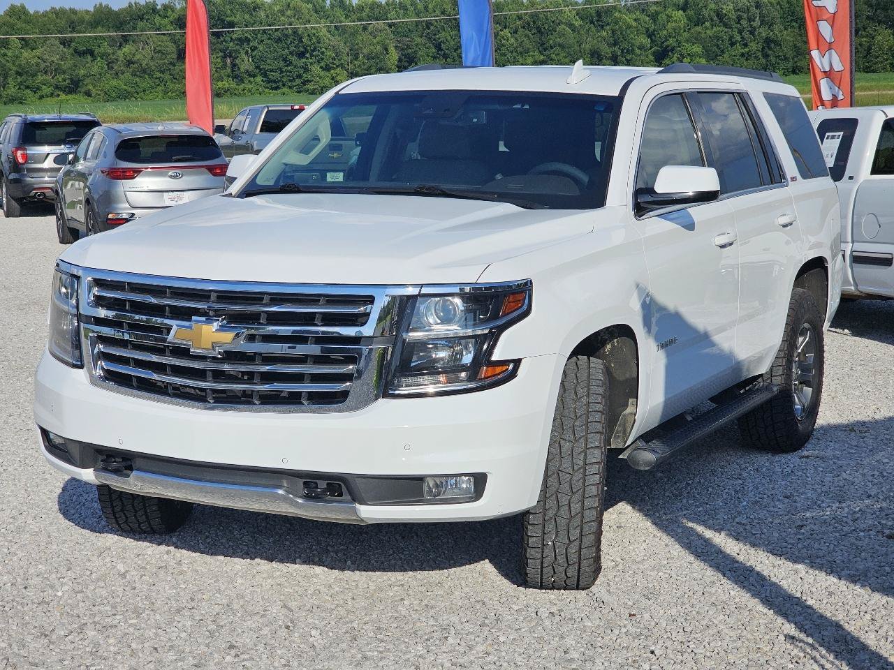 Used 2018 Chevrolet Tahoe LT w/ Luxury Package AWD/4WD image 4