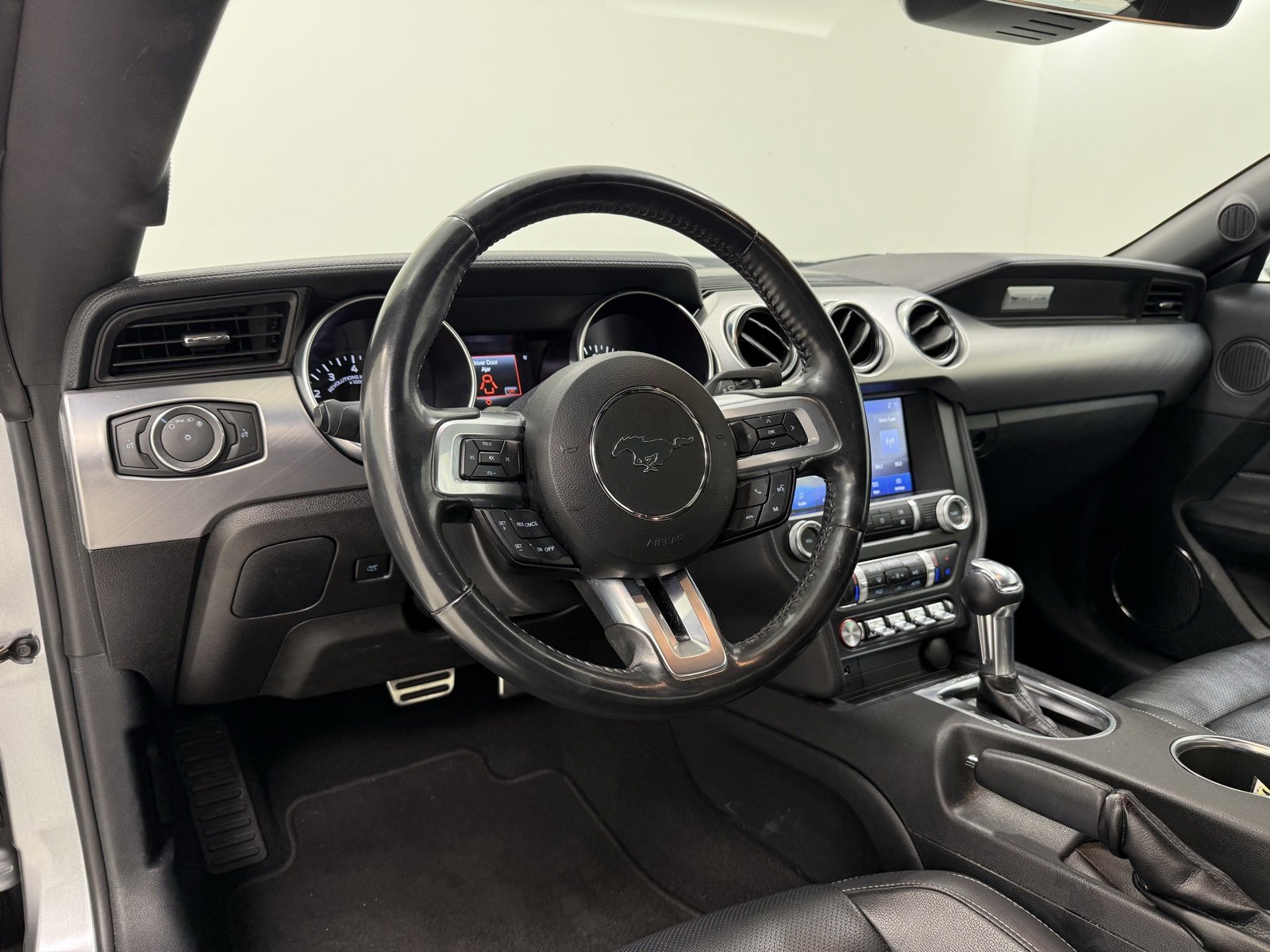 Used 2023 Ford Mustang Premium image 10