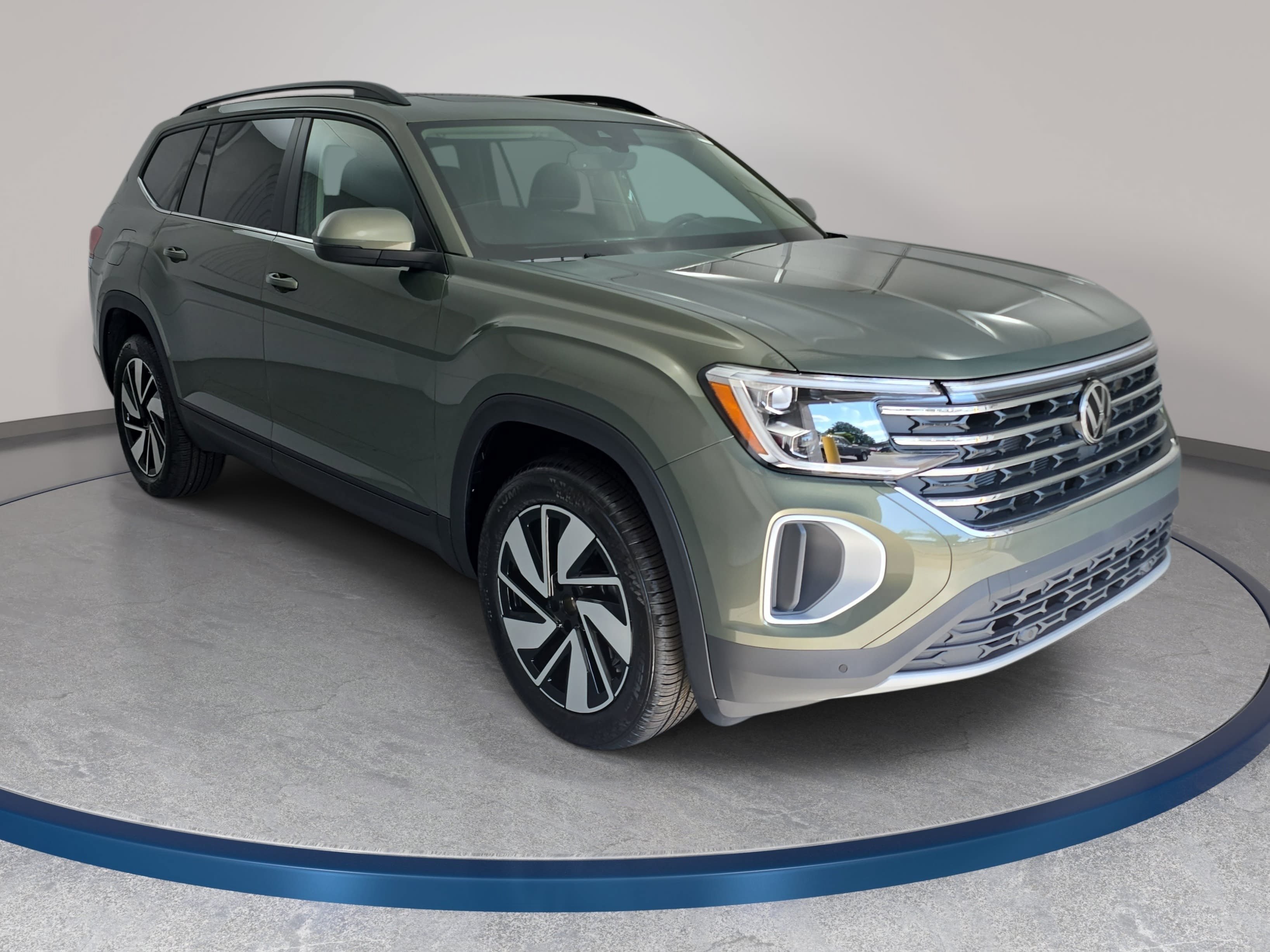 New 2026 Volkswagen Atlas SE FWD image 3