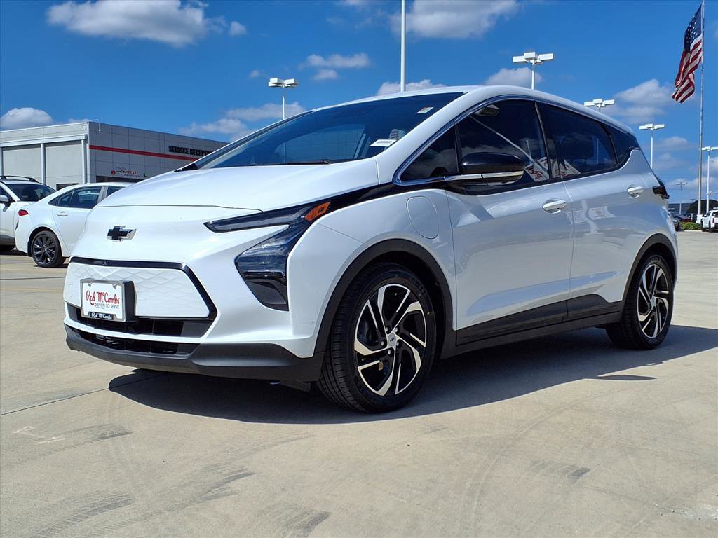 Used 2022 Chevrolet Bolt LT w/ Infotainment Package