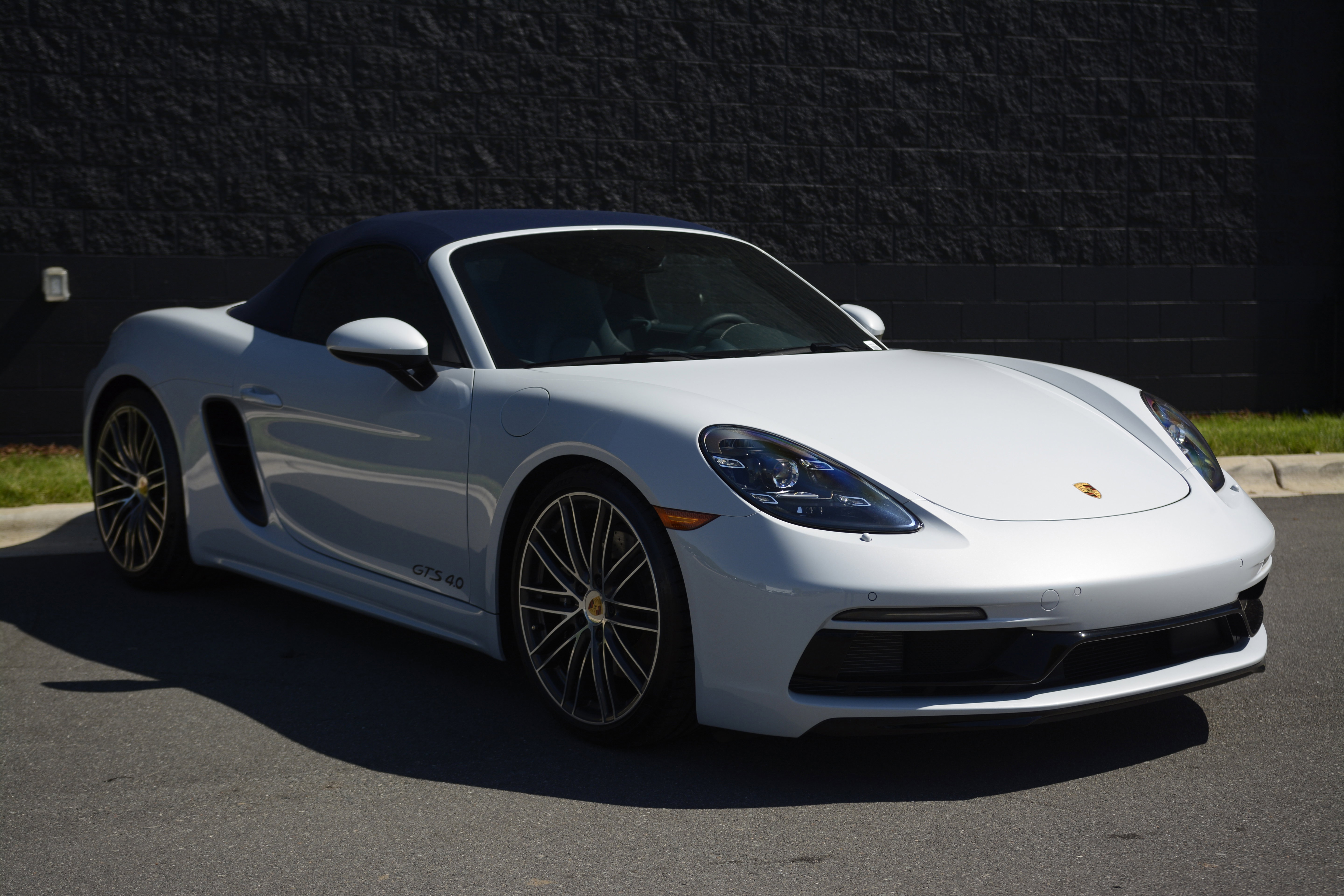 Certified 2024 Porsche 718 Boxster GTS RWD image 9