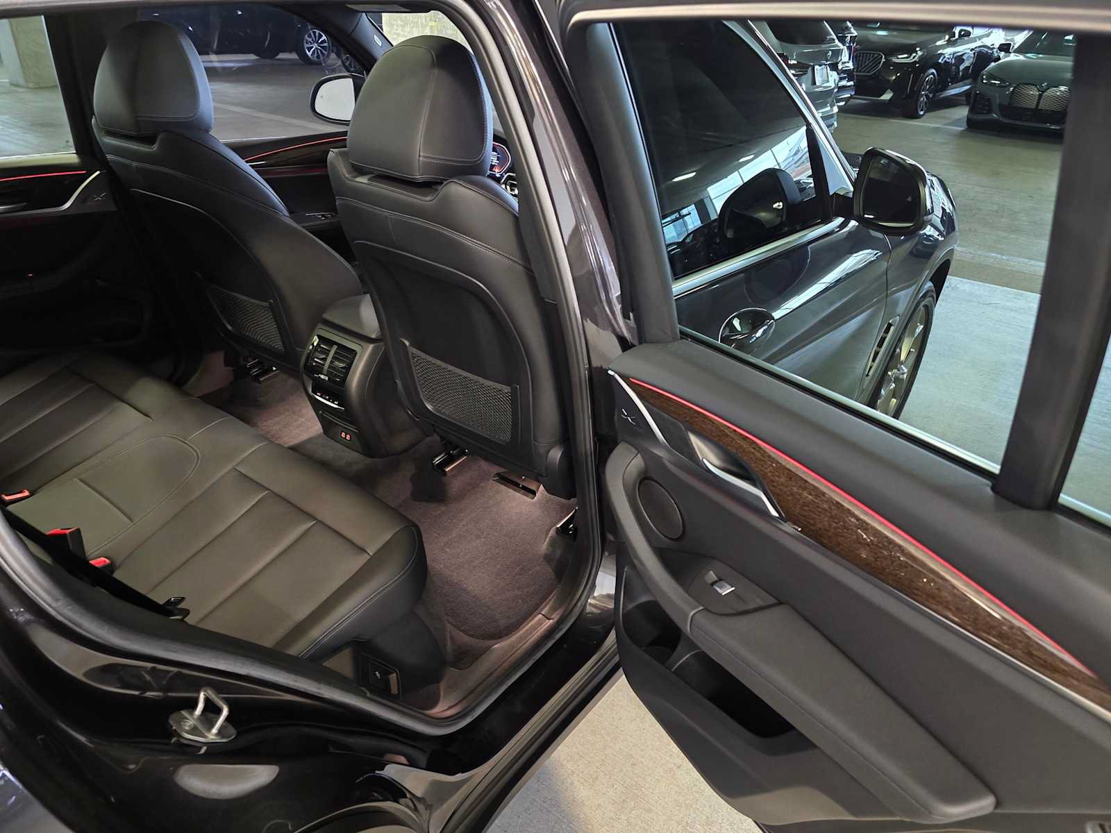 Used 2023 BMW X3 xDrive30i w/ Premium Package w/ZPA AWD/4WD image 34