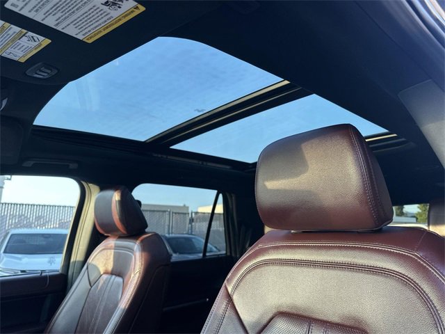 Used 2024 Ford Expedition Max Limited image 18