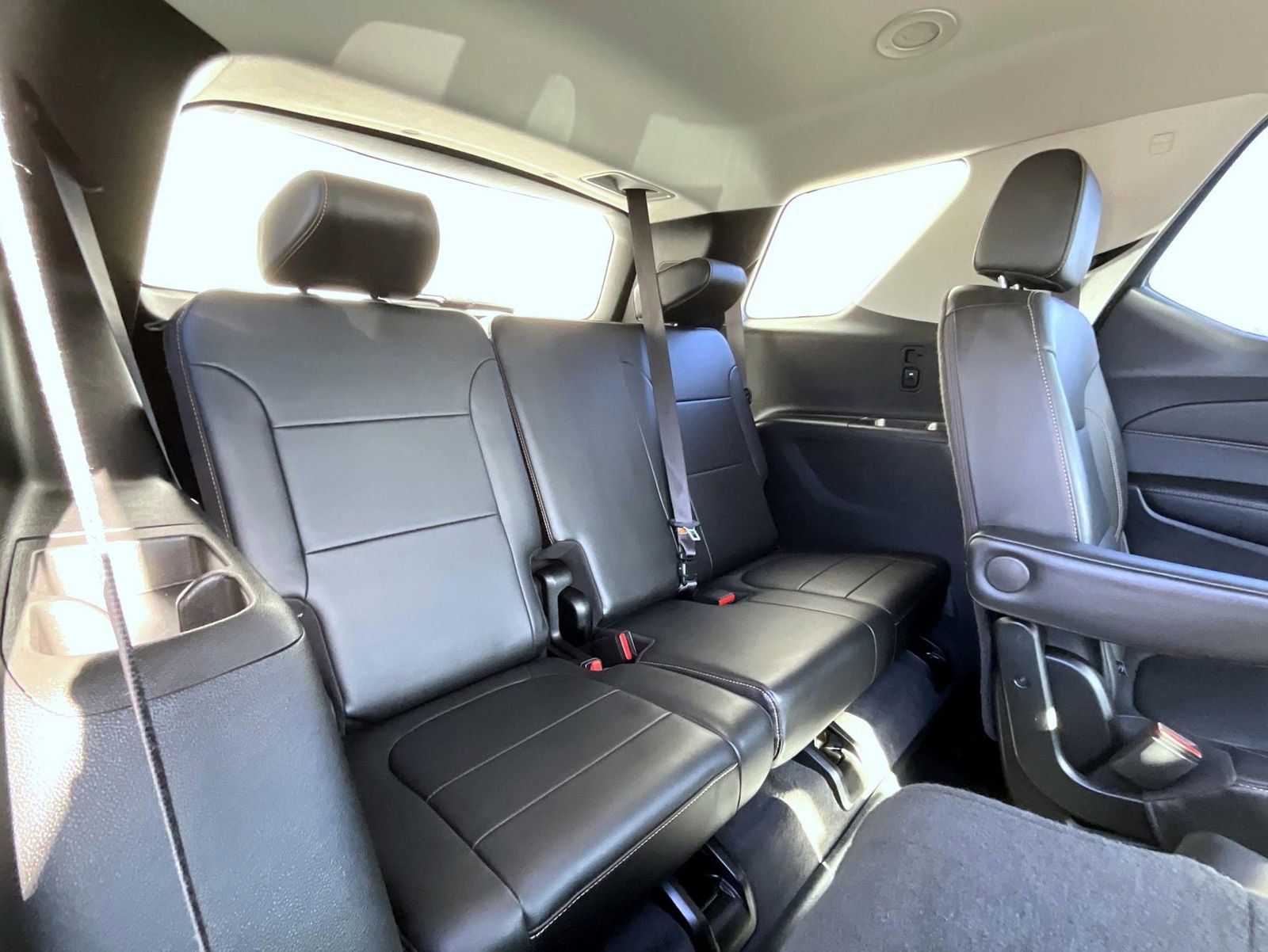 Used 2020 Chevrolet Traverse Premier image 21