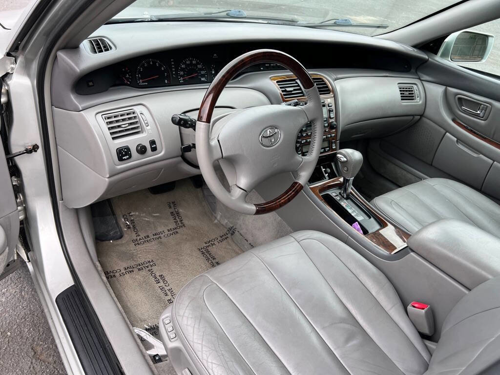 Used 2004 Toyota Avalon XL FWD image 10