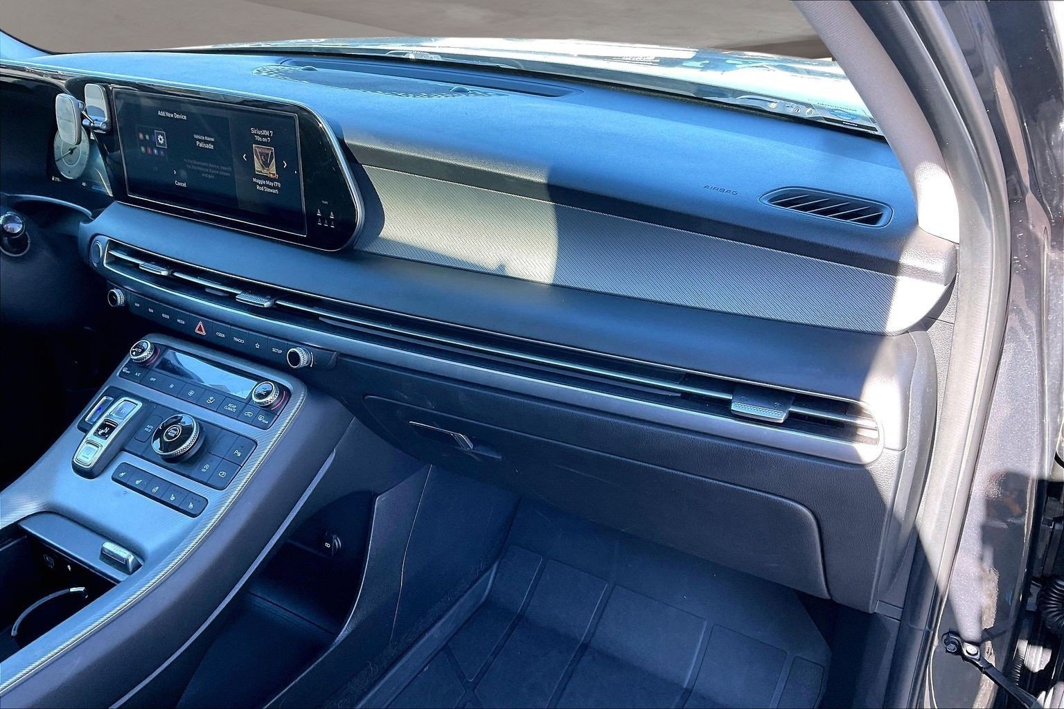 Used 2024 Hyundai Palisade SEL w/ Premium Package image 26