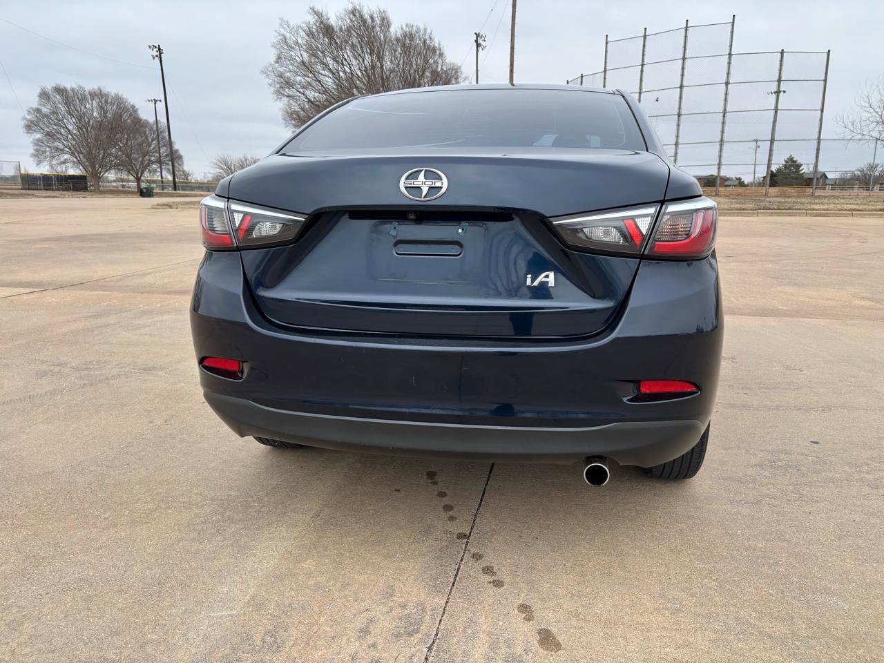 Used 2016 Scion iA FWD image 25