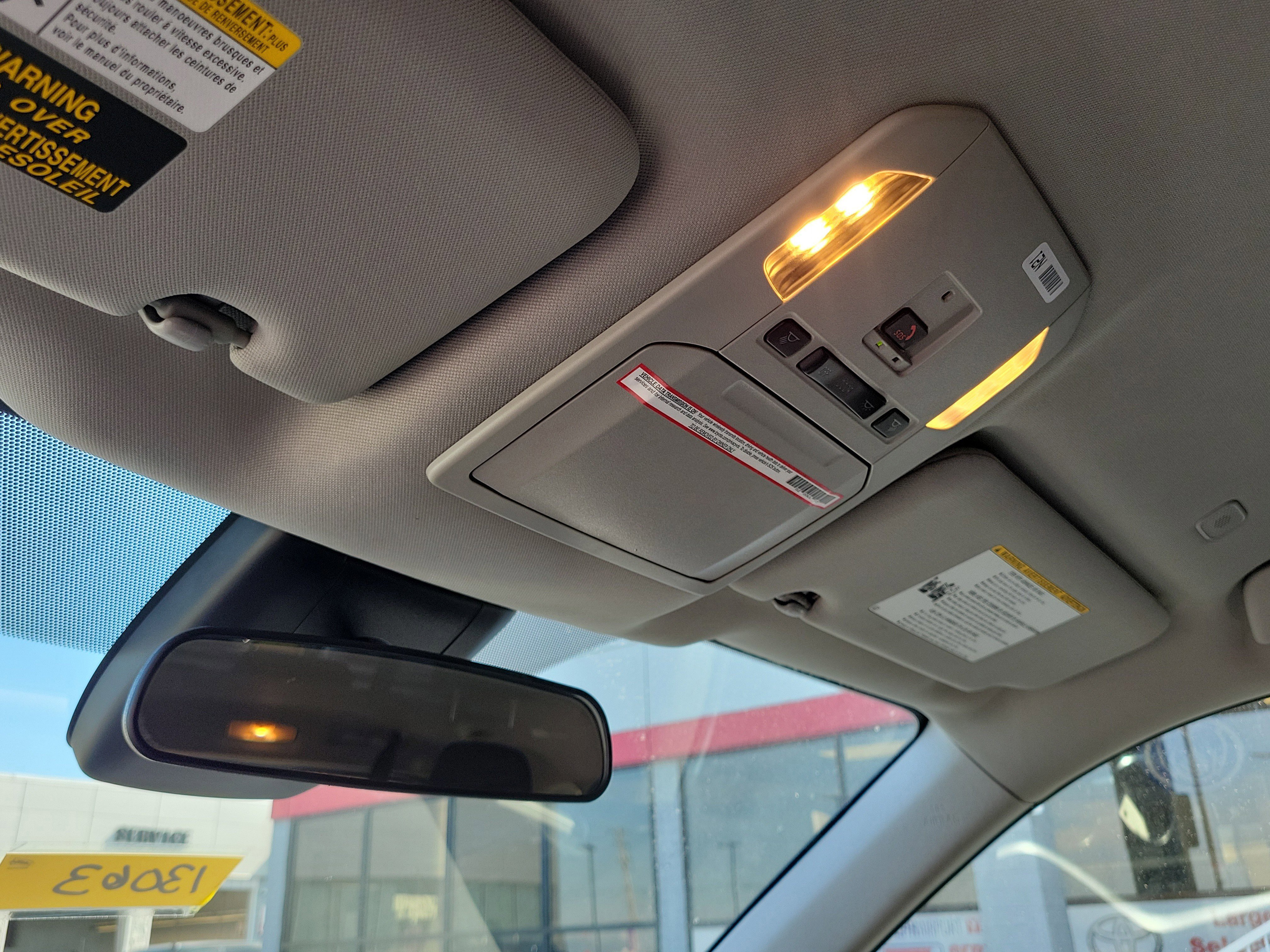 Used 2024 Toyota Highlander LE image 30