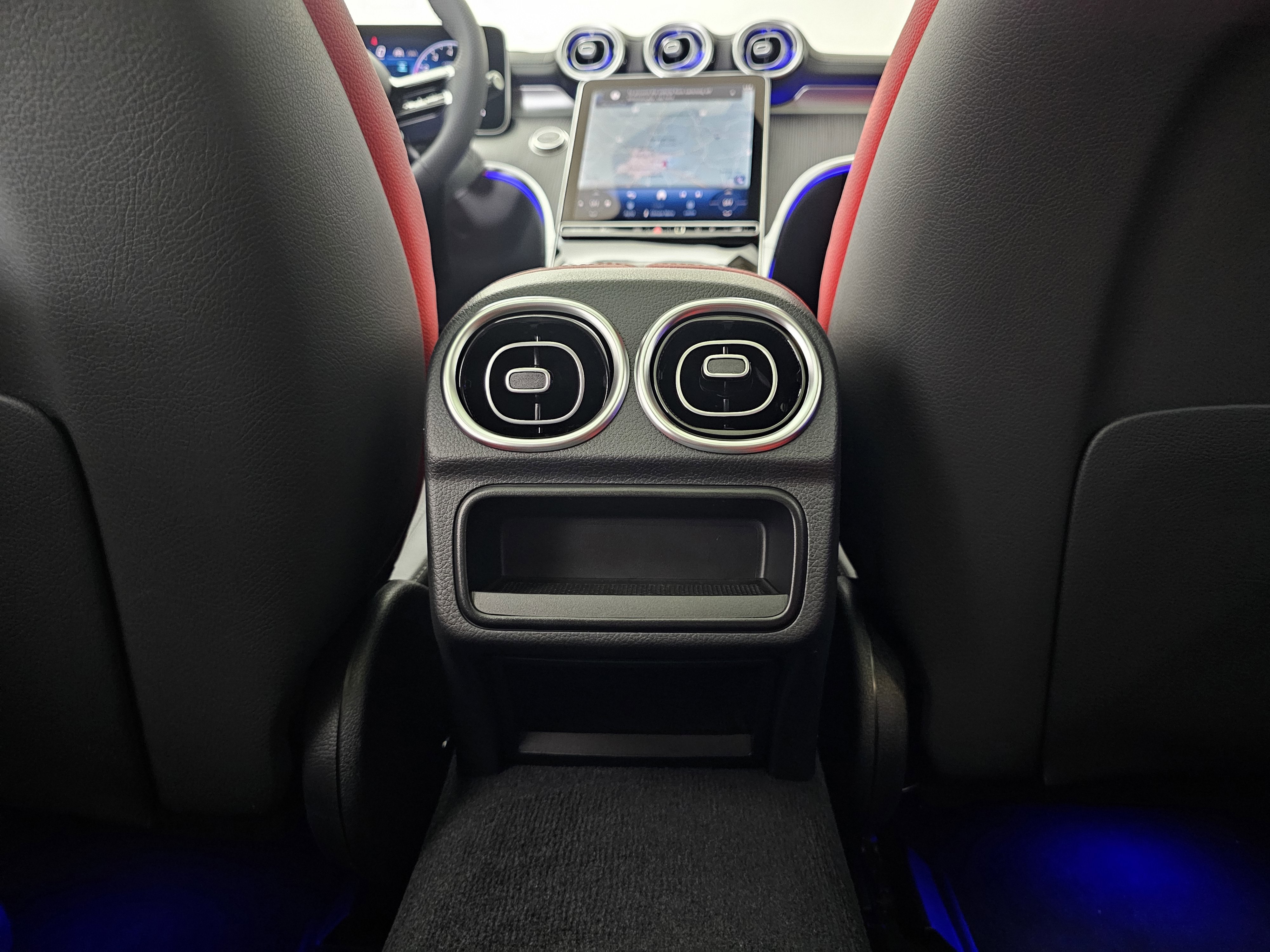 New 2026 Mercedes-Benz C 43 AMG 4MATIC Sedan image 28