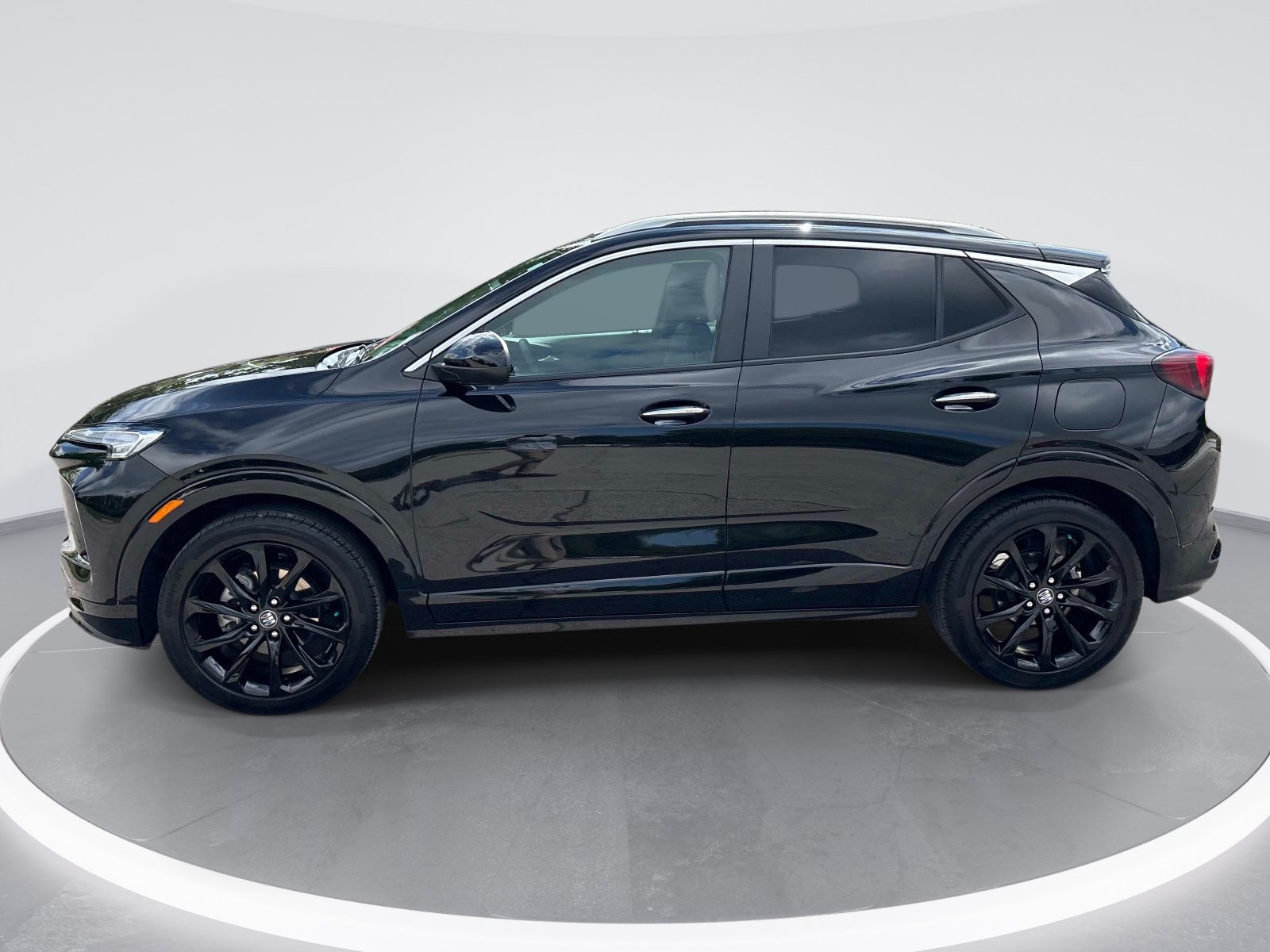 Used 2024 Buick Encore GX Sport Touring w/ Experience Buick Package FWD image 5