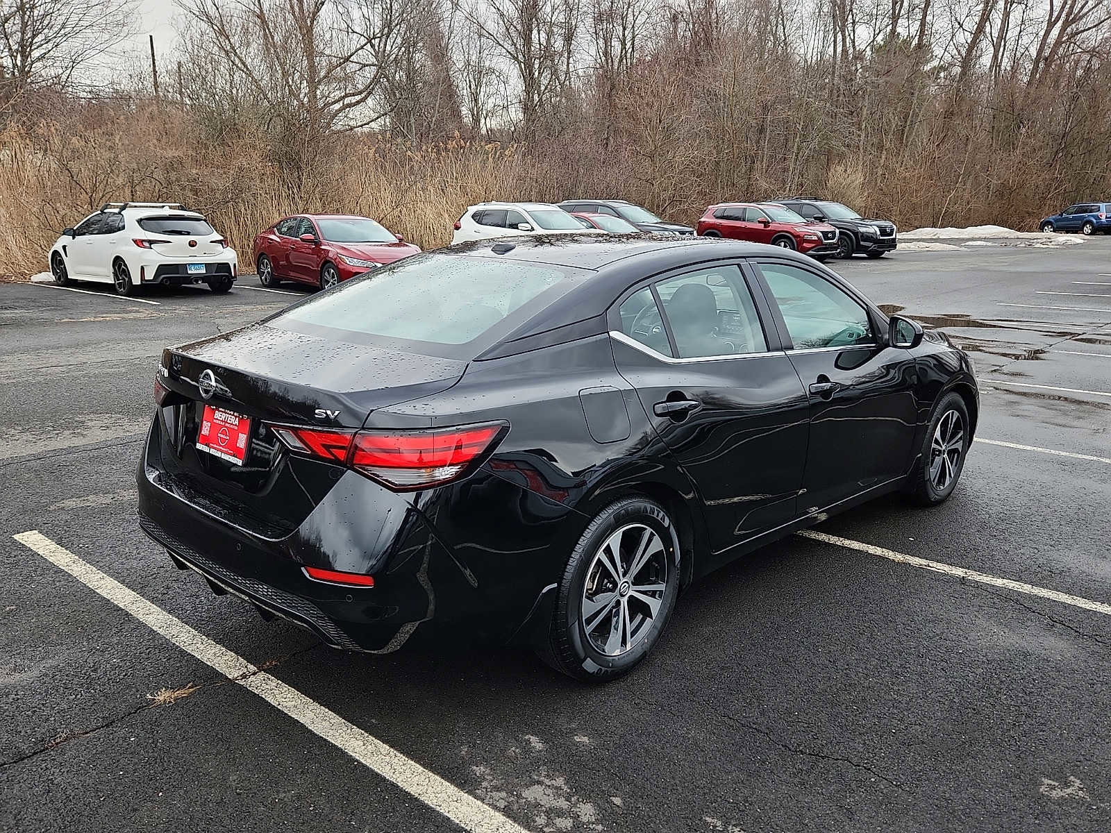 Used 2023 Nissan Sentra SV image 4