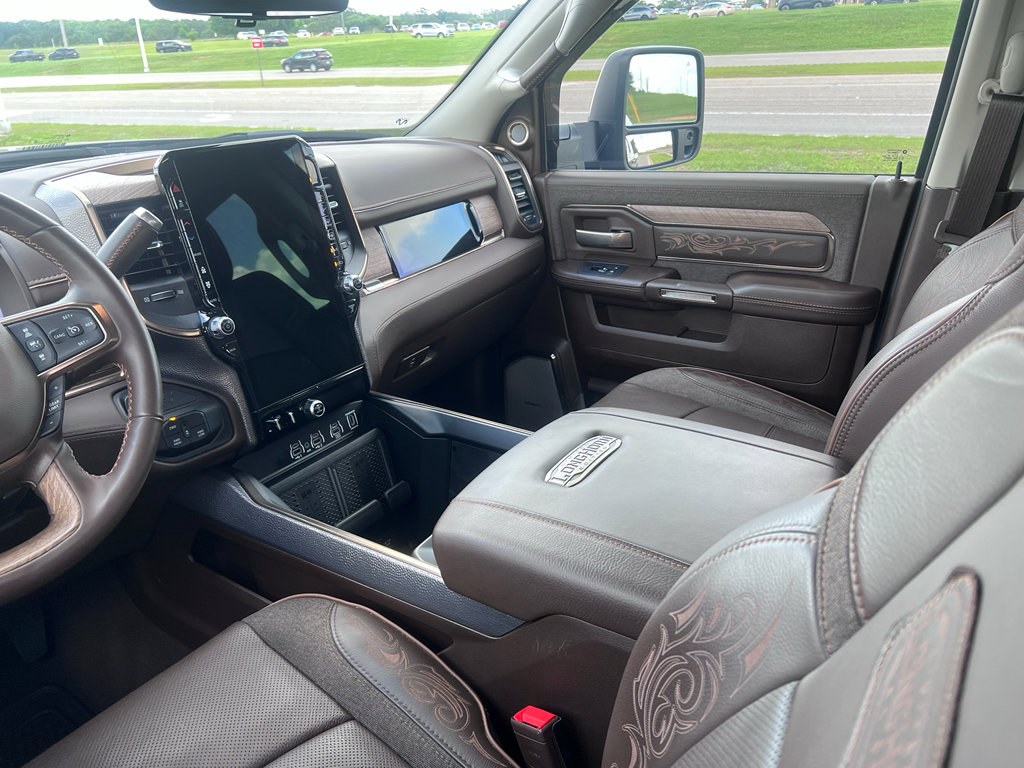 Certified 2025 RAM 2500 Limited AWD/4WD image 17