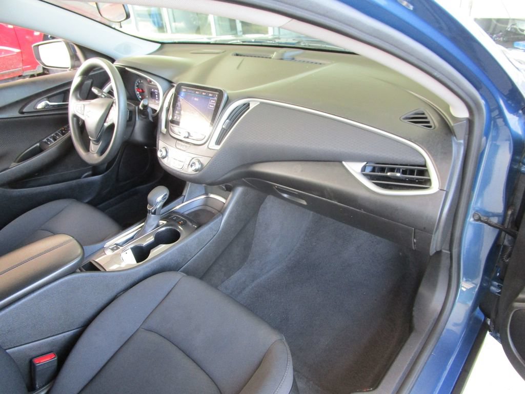 Used 2024 Chevrolet Malibu LT FWD image 27