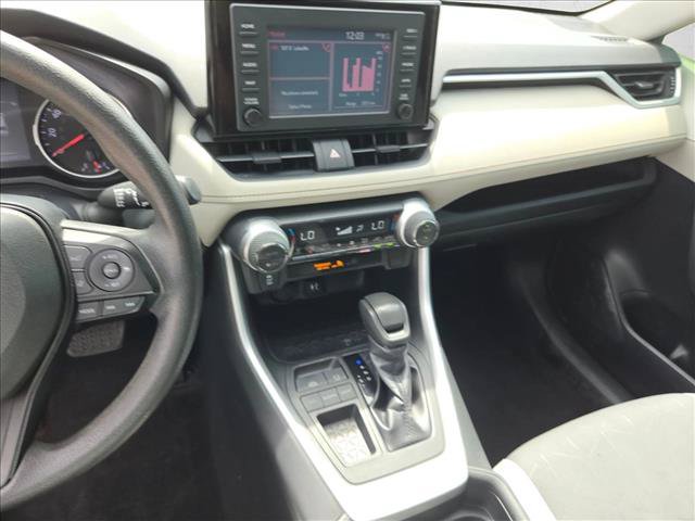 Used 2019 Toyota RAV4 XLE FWD image 12