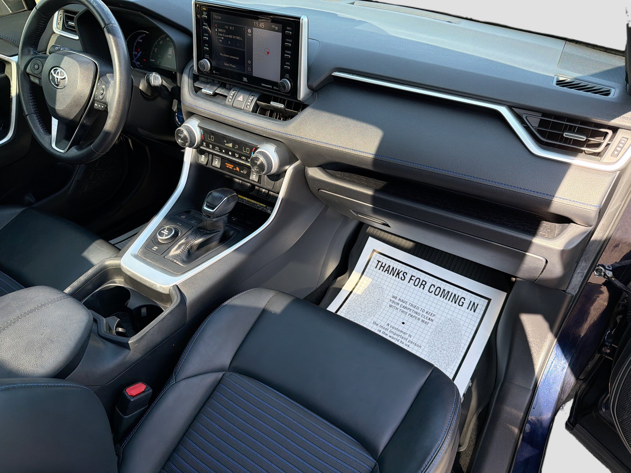 Used 2020 Toyota RAV4 XSE image 14