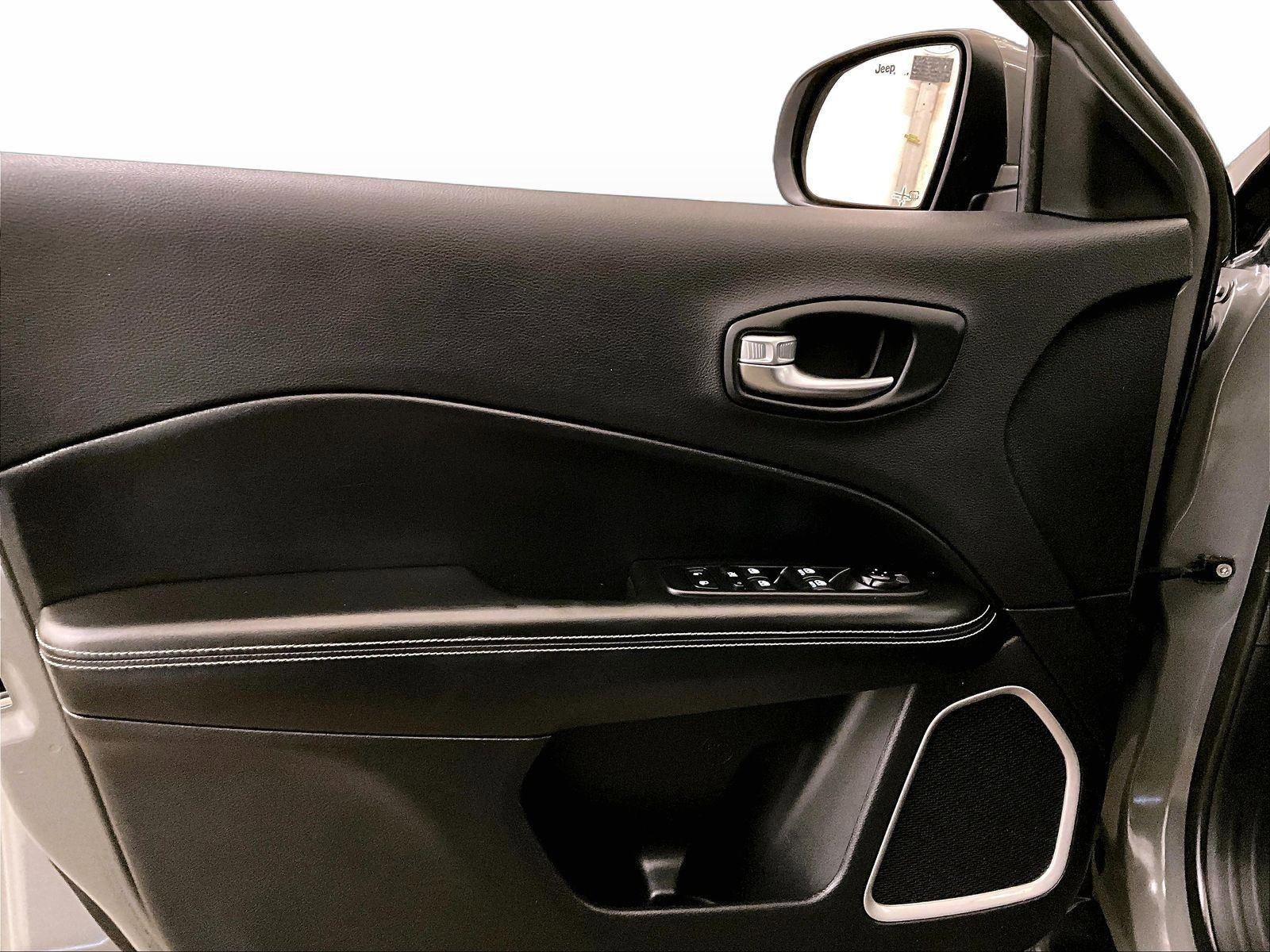 Used 2021 Jeep Compass Sport image 22