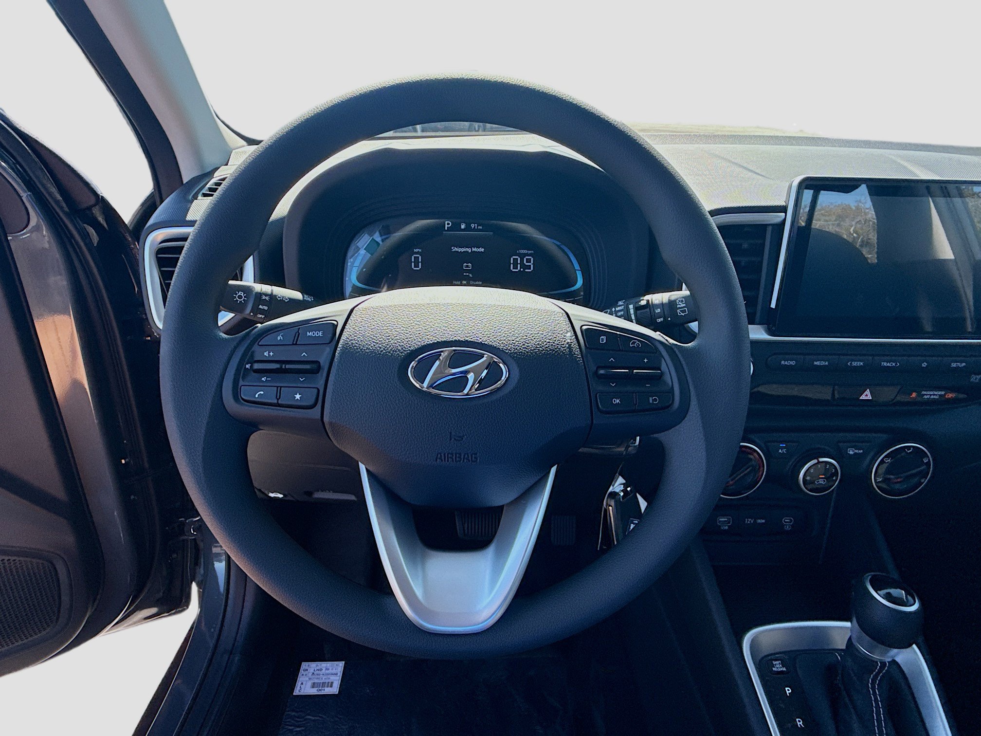 New 2026 Hyundai Venue SE image 8