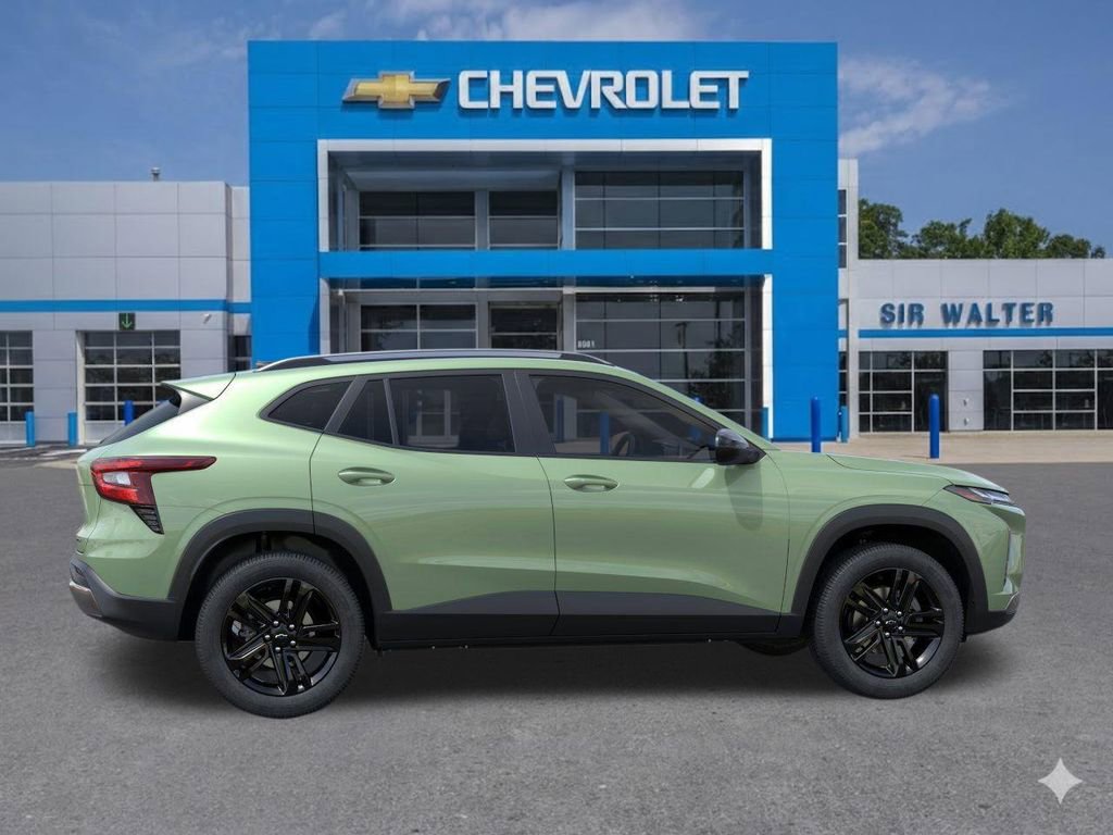 New 2026 Chevrolet Trax ACTIV w/ Sunroof Package FWD image 6